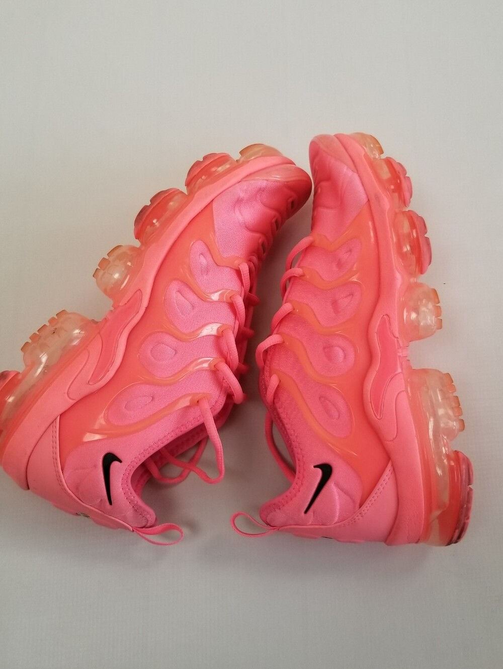 Nike Air Vapormax Plus Shoes Running Sneakers Size 11 - Picture 3 of 11